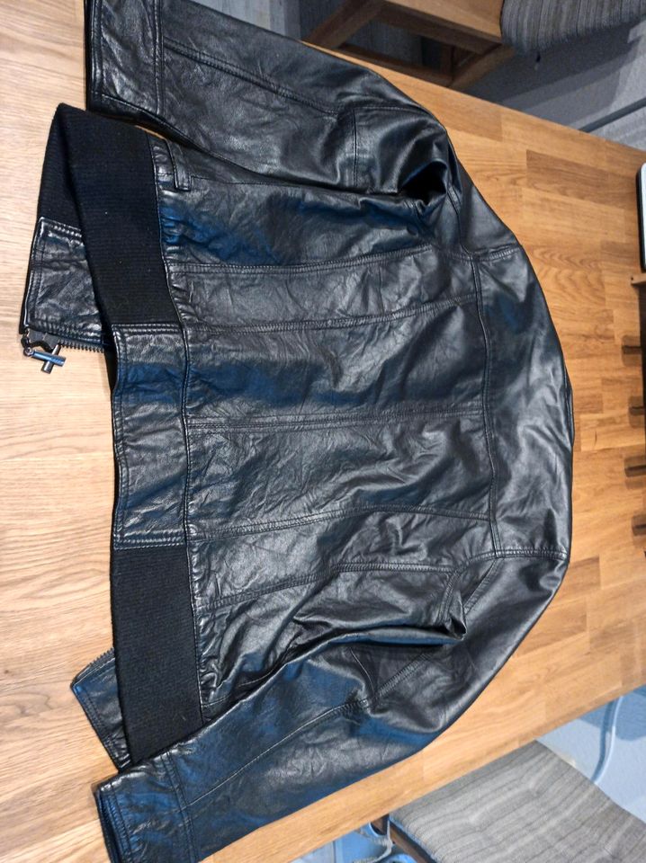 schwarze Lederjacke für Damen von Cecil Gr. L in Dormagen