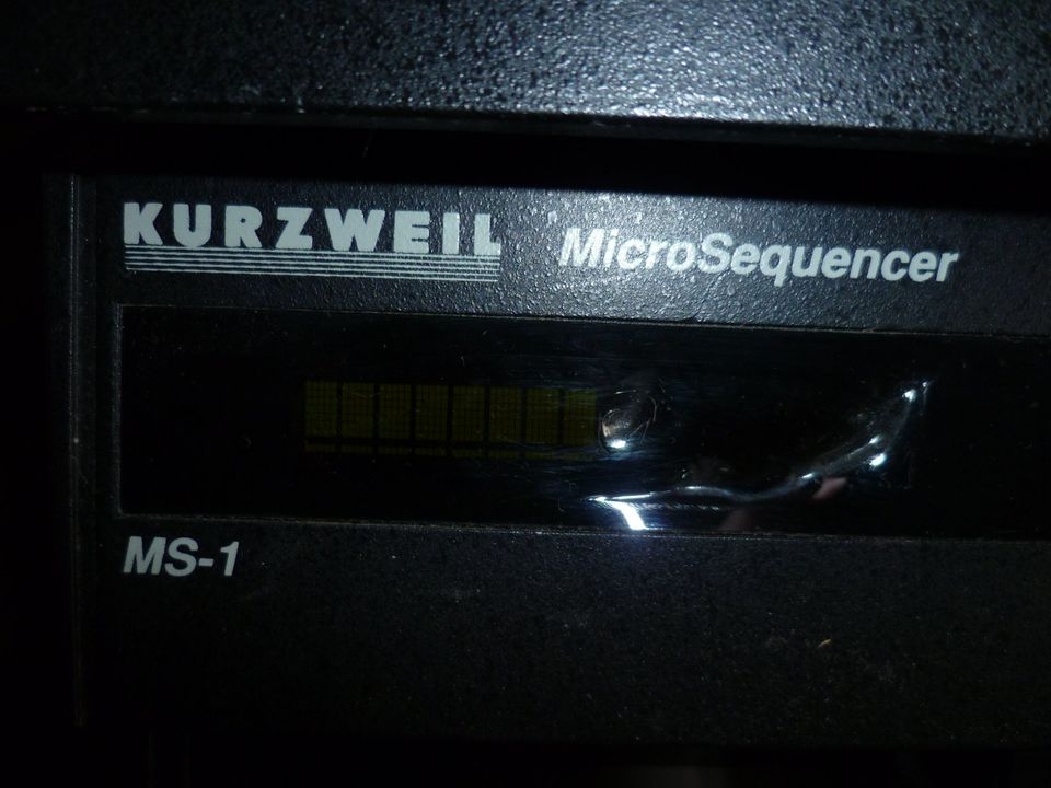 kurzweil mx 900 midi modul,und 3xms 1 midi sequencer in Würzburg