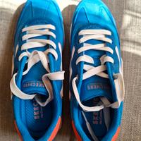 SKECHERS SCHUHE in BLAU Größe 39 Brandenburg - Cottbus Vorschau