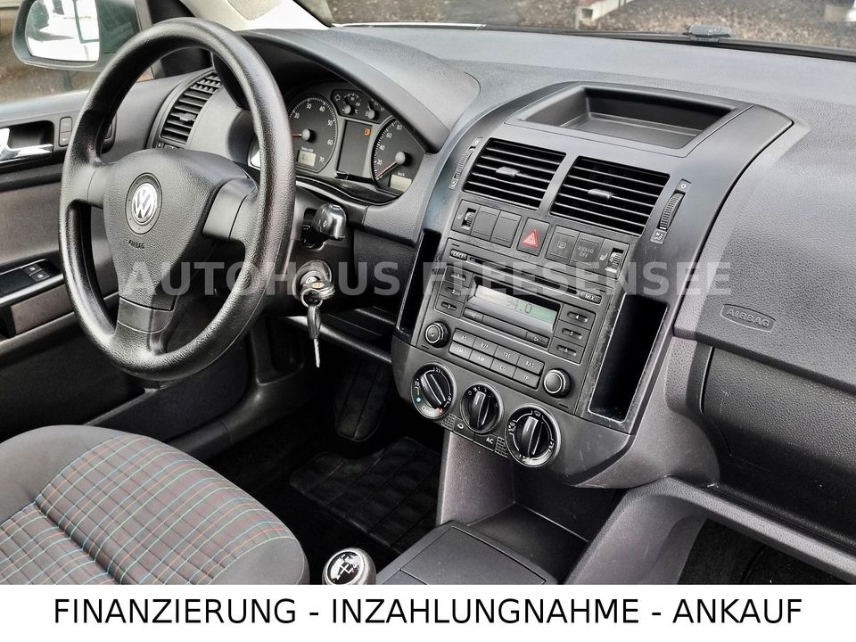 Volkswagen Polo IV 1.2 *KLIMA*SITZHEIZUNG*TÜV*S-HEFT* in Penkow