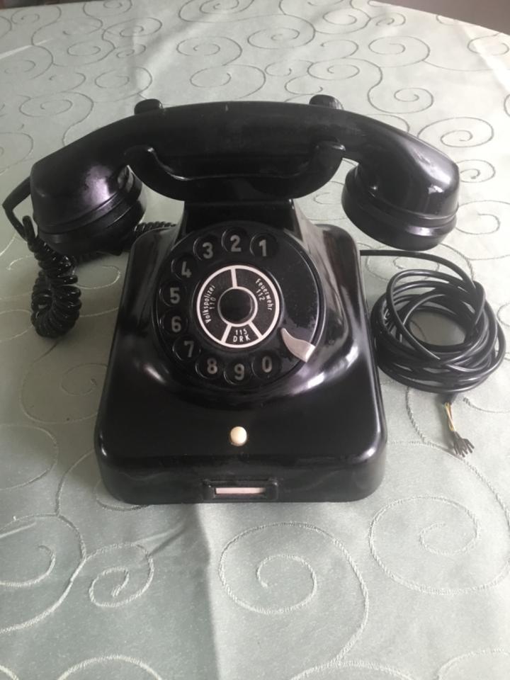 Telefon DDR W38 Tischapparat mit Wählscheibe Nummernschalter in Ziltendorf