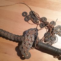 Antikes Käsch Schwert, Feng Shui Schwert mit 182 alten Münzen Berlin - Reinickendorf Vorschau