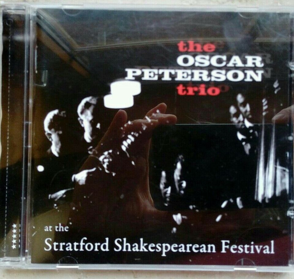 THE OSCAR PETERSON TRIO AT THE STRATFORD SHAKESPEAREAN FESTIVAL in Neustadt b.Coburg