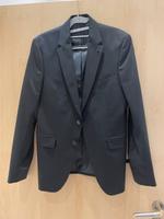 Zara Sakko Blazer Anzug Schwarz Gr. 46 Neu Niedersachsen - Rinteln Vorschau