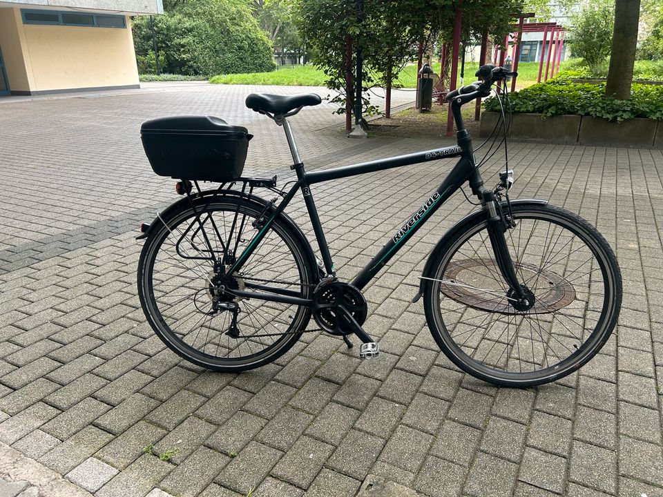 Herren Trekking Riverside Fahrrad RH56 in Ludwigshafen