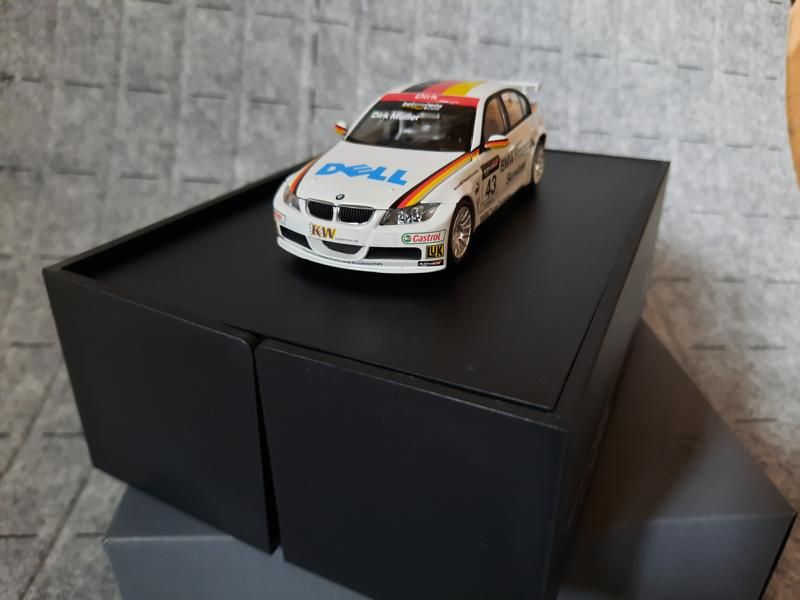 BMW 320si WTCC Dirk Müller in seltener Klappbox 1/43 NEU OVP in München