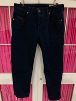 Diesel Hose Jeans Aryel Straight dunkelblau Gr. M W28-L32 Wandsbek - Hamburg Rahlstedt Vorschau