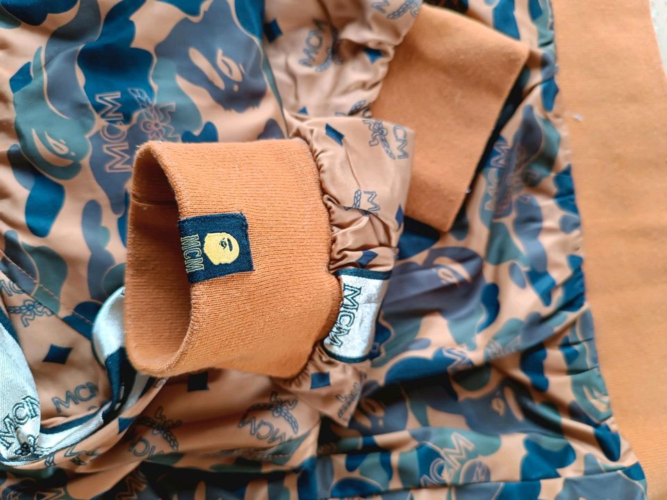 MCM by Bathing Ape Trainingsjacke in Glött