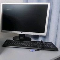 LG Flatron 22 Zoll + Tastatur Nordrhein-Westfalen - Wachtendonk Vorschau