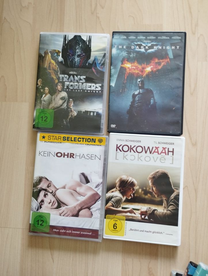 12 verschiedene DVDs, Stück zu 4€ in Mörfelden-Walldorf