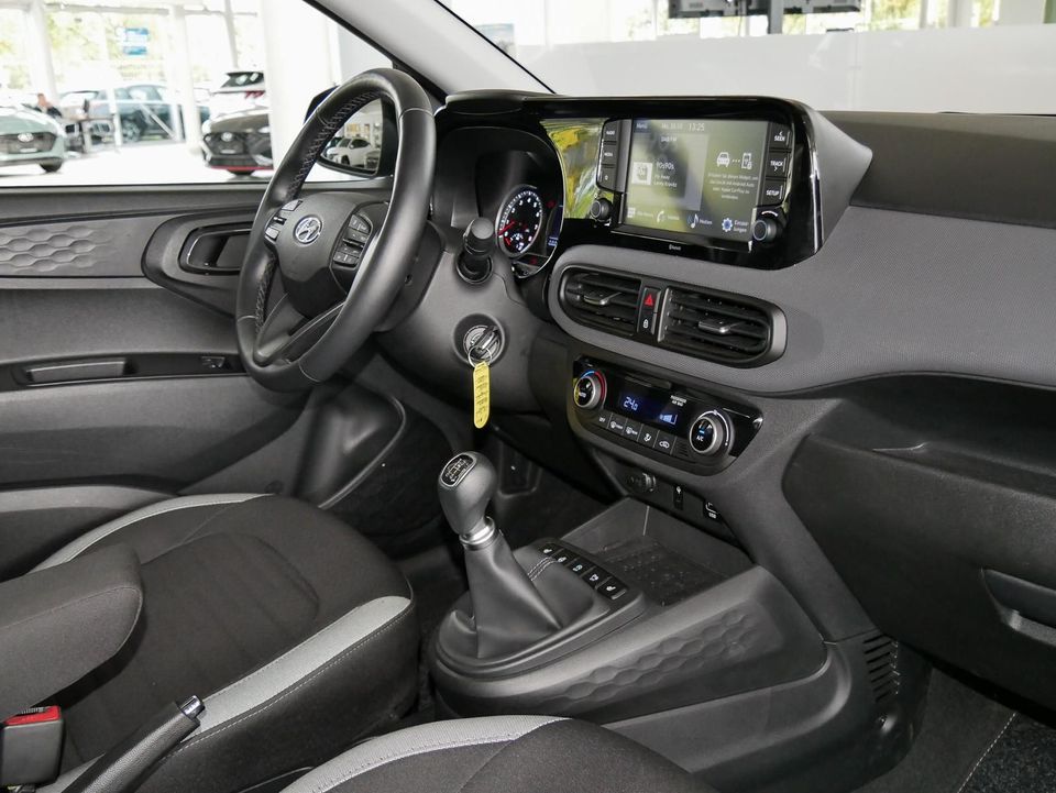 Hyundai I10 1.2 Trend Klimaaut Tempomat Carplay Parksens in Wiesbaden