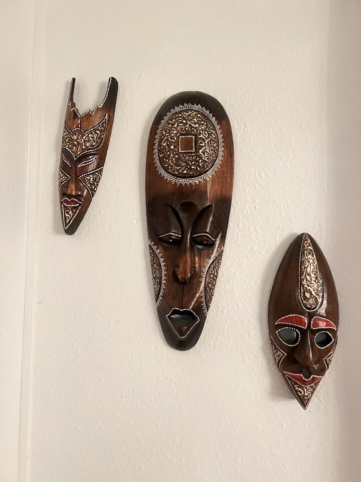 3 Afrikanische Holzmasken 40 in Berlin