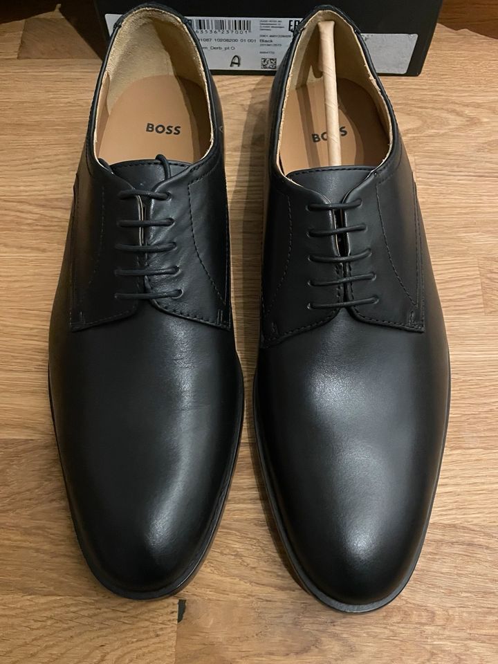 Hugo Boss Leder Schuhe schwarz Gr. 42,5 US 10 NEU in Schleswig