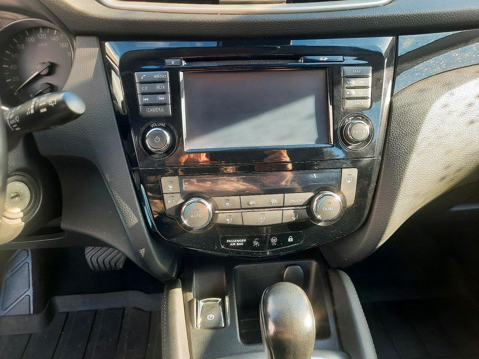 Nissan Qashqai 1,6 dci Navi Automatik in Osnabrück