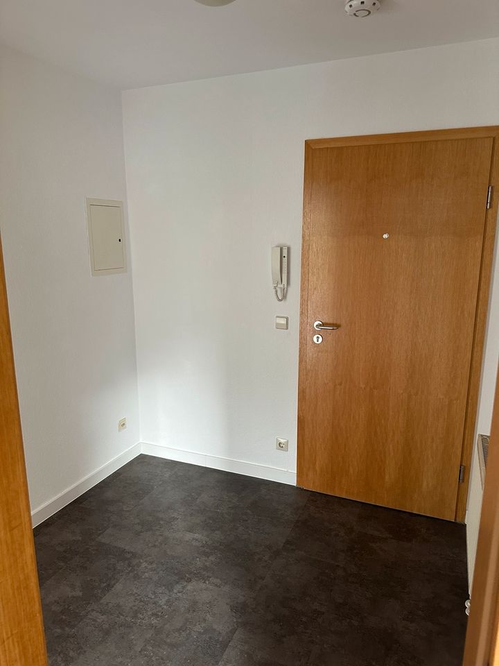 Schöne 2-Zimmer Wohnung in Aidlingen in Böblingen