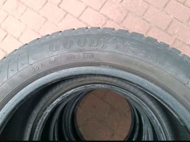 2 Goodyear Allwetterreifen 195/55R16 87H in Munster