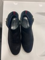 TOMMY HILFIGER Stiefeletten (39) dunkelblau Wildleder/Leder Nordrhein-Westfalen - Krefeld Vorschau