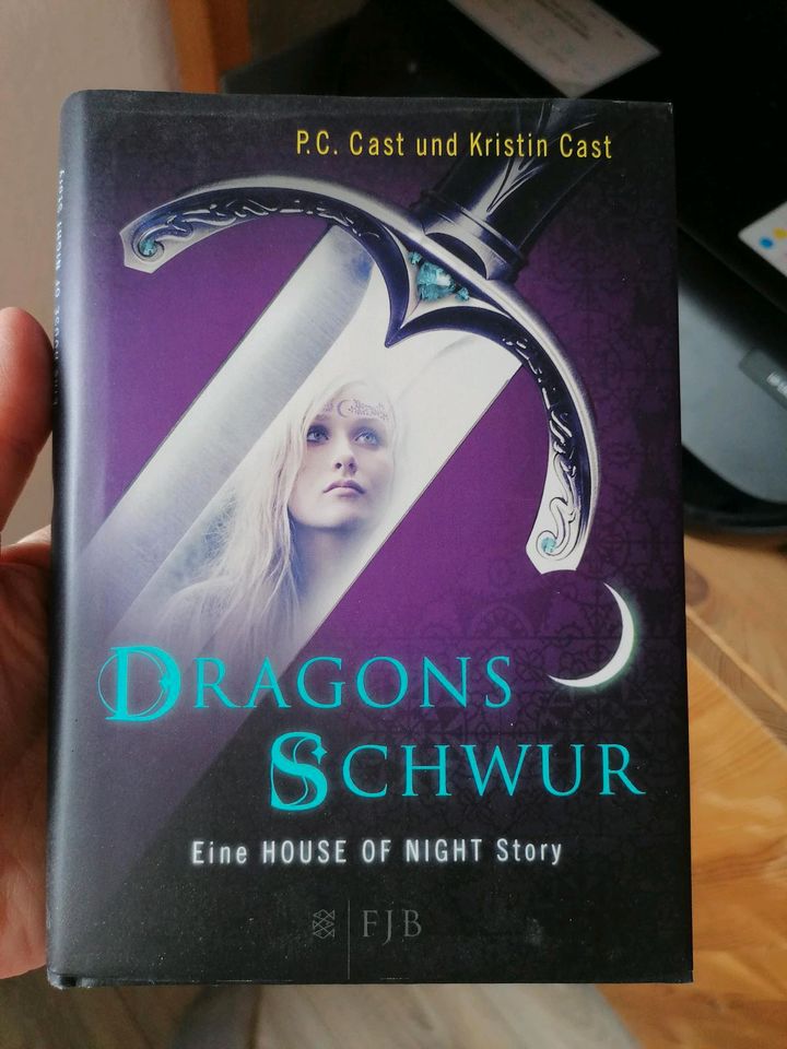 House of Night Buchreihe in Mommenheim