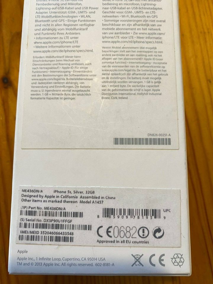 Apple IPhone 5S 32GB, silber in München