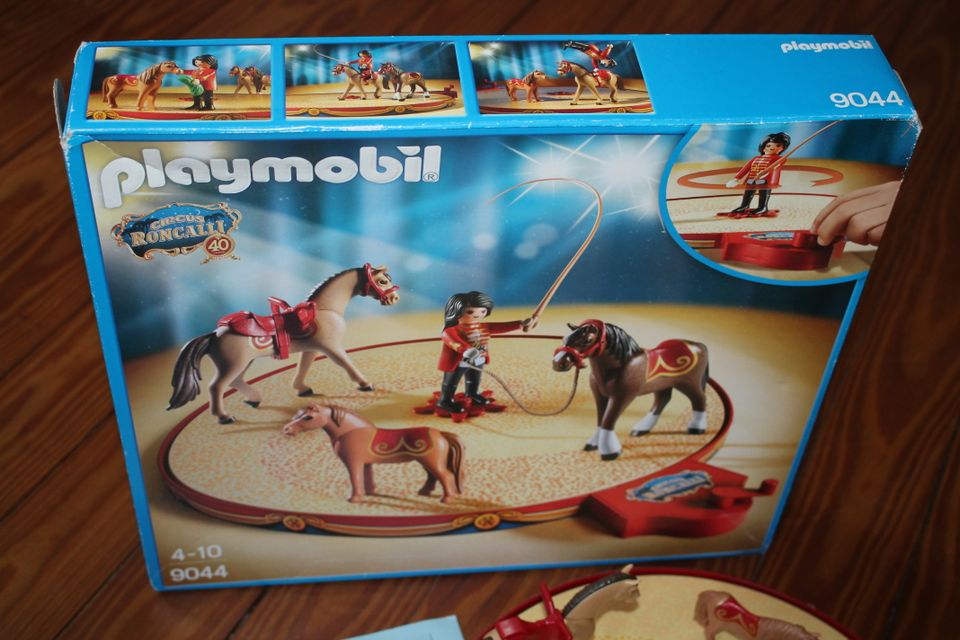 Playmobil 9044 Circus Roncalli Pferdedressur Pferde in Hamburg