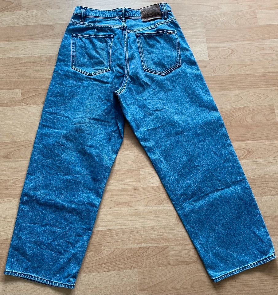 Volcom Billow Loose Fit Jeans • Baggy • W29/L30 in Remscheid