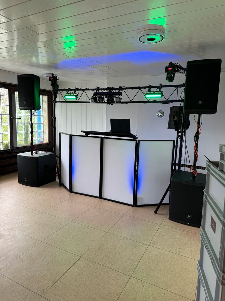 Mobiler DJ für Geburtstage, Hochzeiten oder sonstige Feiern. in Köln