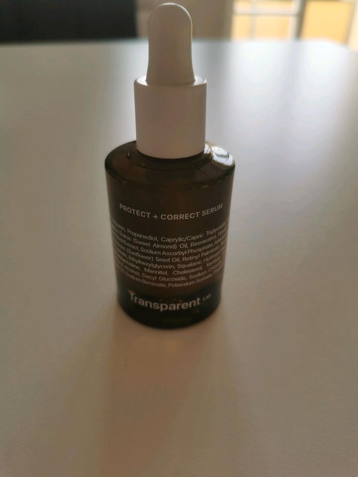 Protect + Correct Serum Transparent Lab in Magdeburg