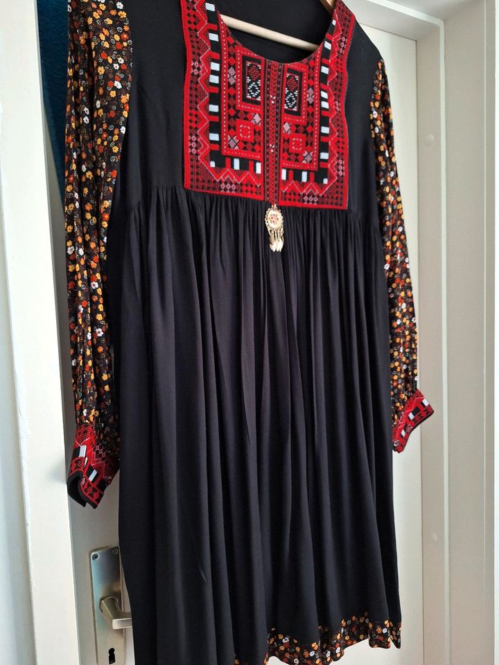 Afghanische kleid in Frankfurt am Main