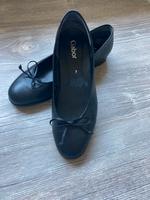 elegante Ballerina von Gabor schwarz Gr.7  40 Nordrhein-Westfalen - Bergkamen Vorschau