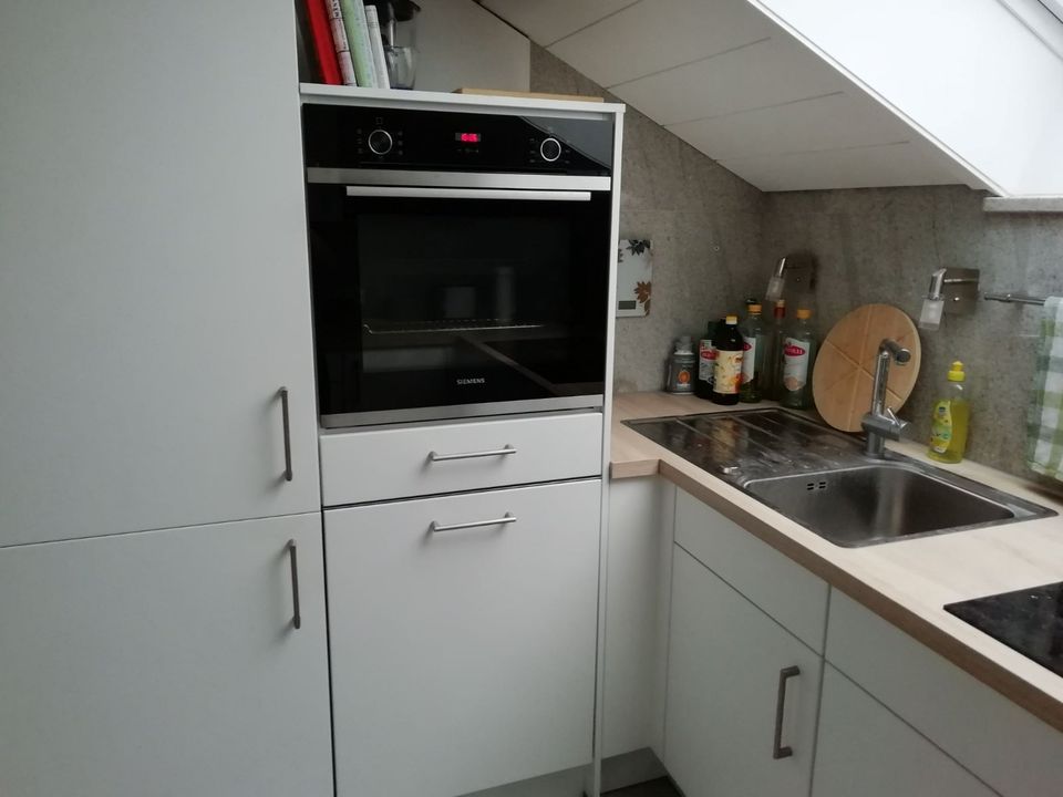 Gemütlich gepflegte Dachgeschosswohnung mit Einbauküche und Dachterrasse in Rheinfelden (Baden)