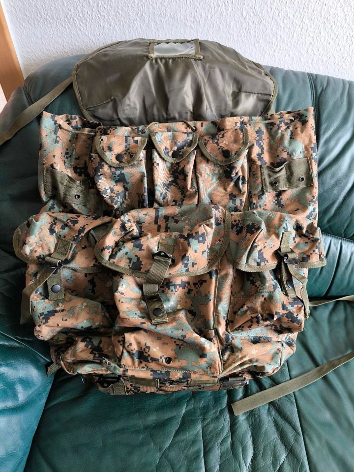 Original USA Alice Pack NATO Kampfrucksack, 65 Liter Neuwertig! in Altenburg