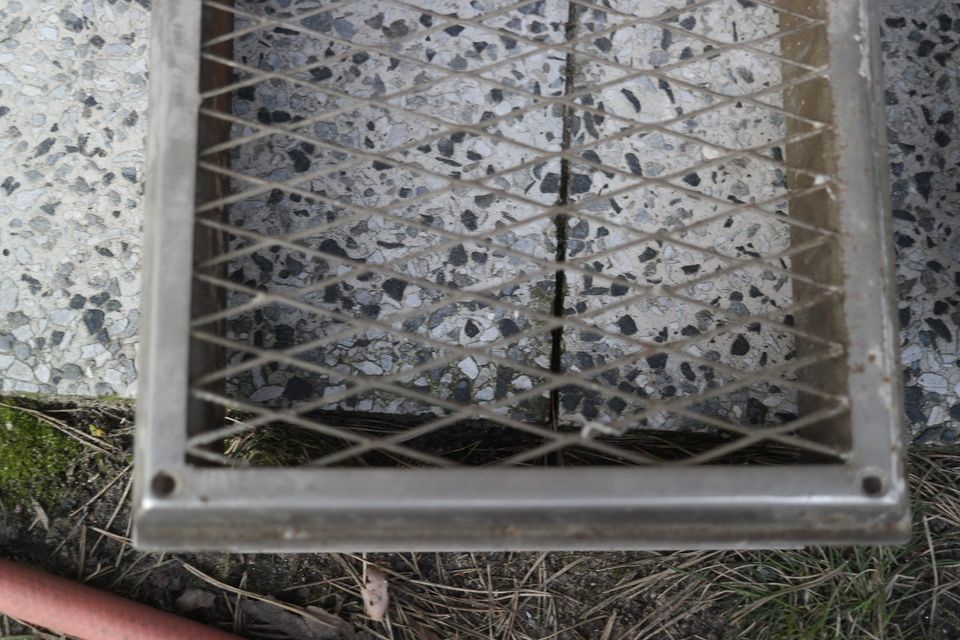 3x Lüftungsgitter Kachelofen Warmluftofen  Verchromt in Mixdorf