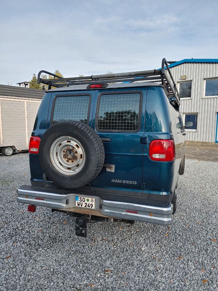 Dodge Ram Van 3500, 5,9 Liter, LPG von BRC, 2 Tanks in Möhnesee