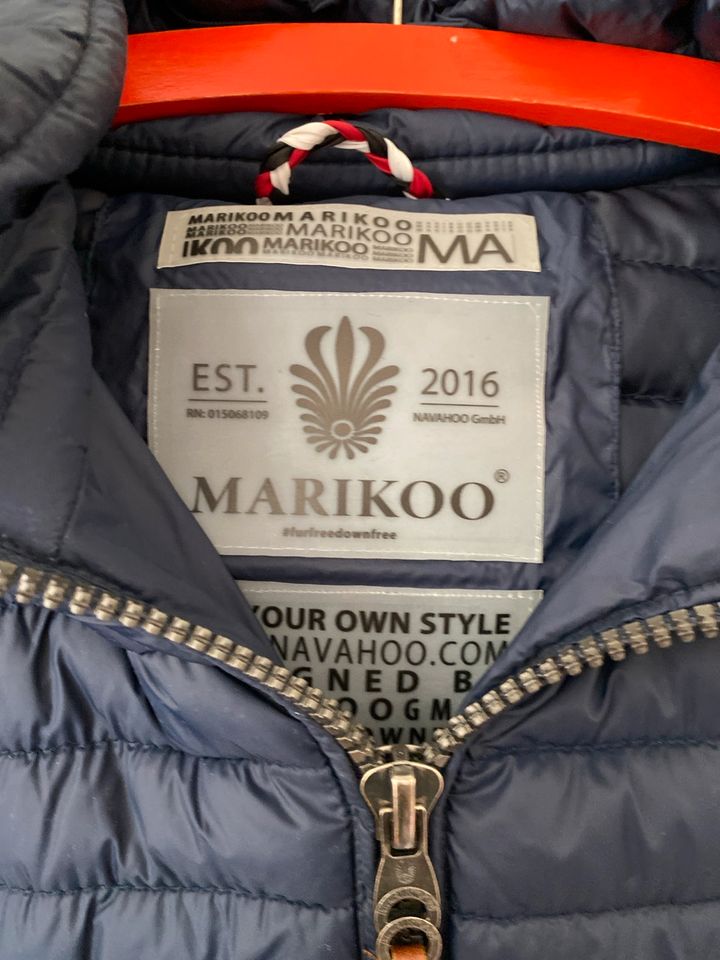 Steppjacke Marikoo Gr. 38 Übergang Kapuze  Jacke in Kirchlinteln