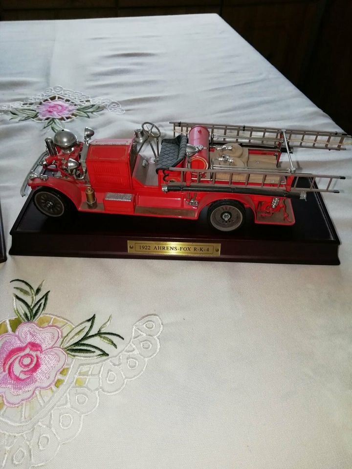 1:32 Feuerwehr Fire-Truck original FRANKLIN MINT 3x Sammlermodell in Dresden