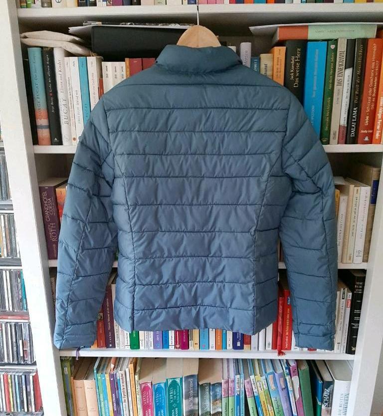 Schöne leichte Steppjacke wie neu ❣ in Springe