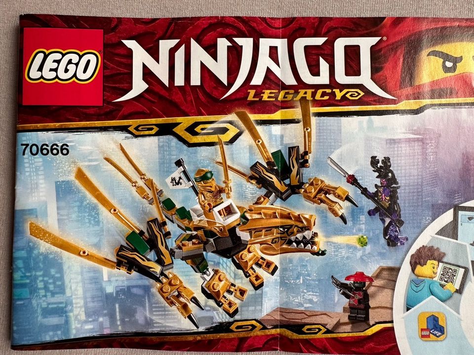 Lego Ninjago 70666 goldener Drache in Helmstadt-Bargen
