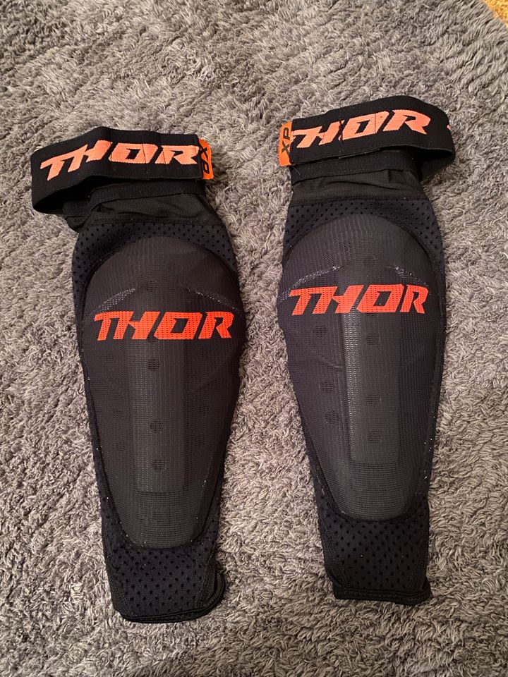 Ellenbogenschützer     Thor  Comp XP schwarz in Apolda