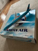 Korean Air Boeing 777-300ER 1:200 HL8275 Modellflugzeug Rheinland-Pfalz - Weitersburg Vorschau