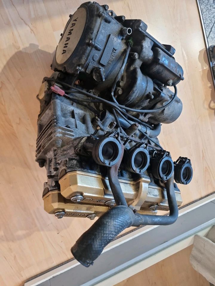 Yamaha Fz 750 Motor in Friedeburg