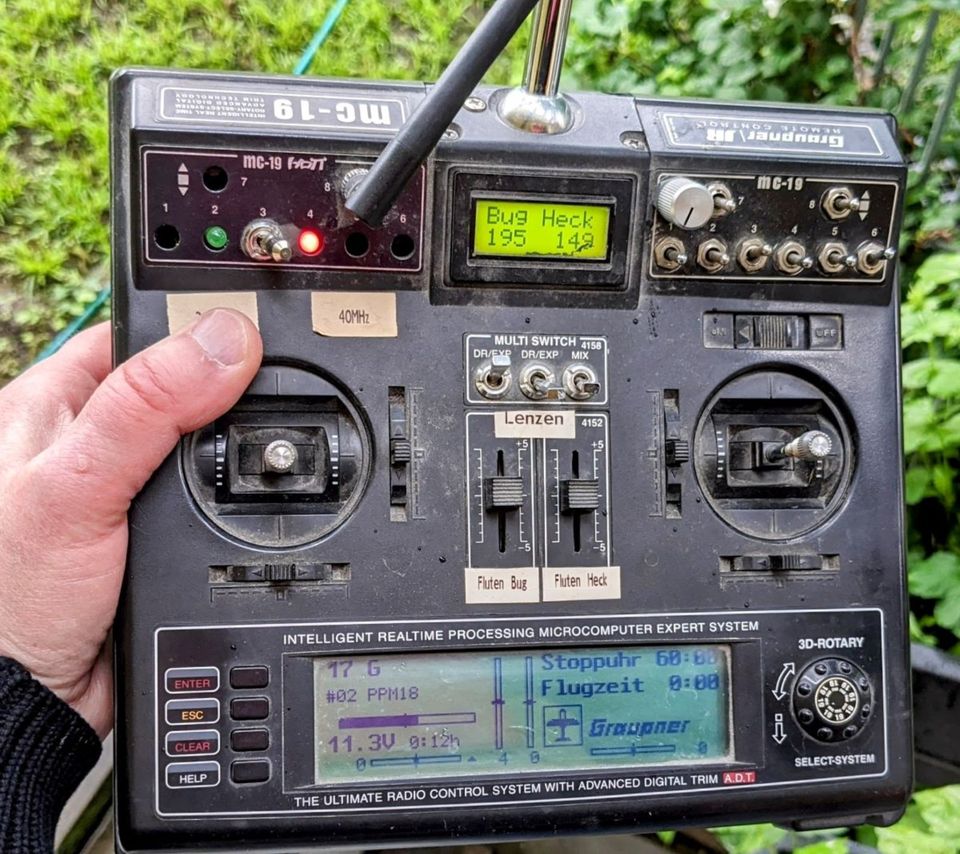 Graupner MC 19 Sender 40 MHz Synthesizer/2,4 GHz, Nauticmodul in Altlußheim