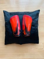 Nike Mercurial Lite Schienbeinschoner u Stutzen rot schwarz M L Bayern - Fürstenfeldbruck Vorschau