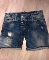 Damen Jeans. Shorts von Dsquared 2 Sachsen - Markkleeberg Vorschau