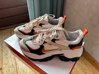 Sneaker. Groß 39. Bronx. In Göttingen Niedersachsen - Göttingen Vorschau