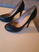 High Heels von Small Swan in schwarz Niedersachsen - Braunschweig Vorschau