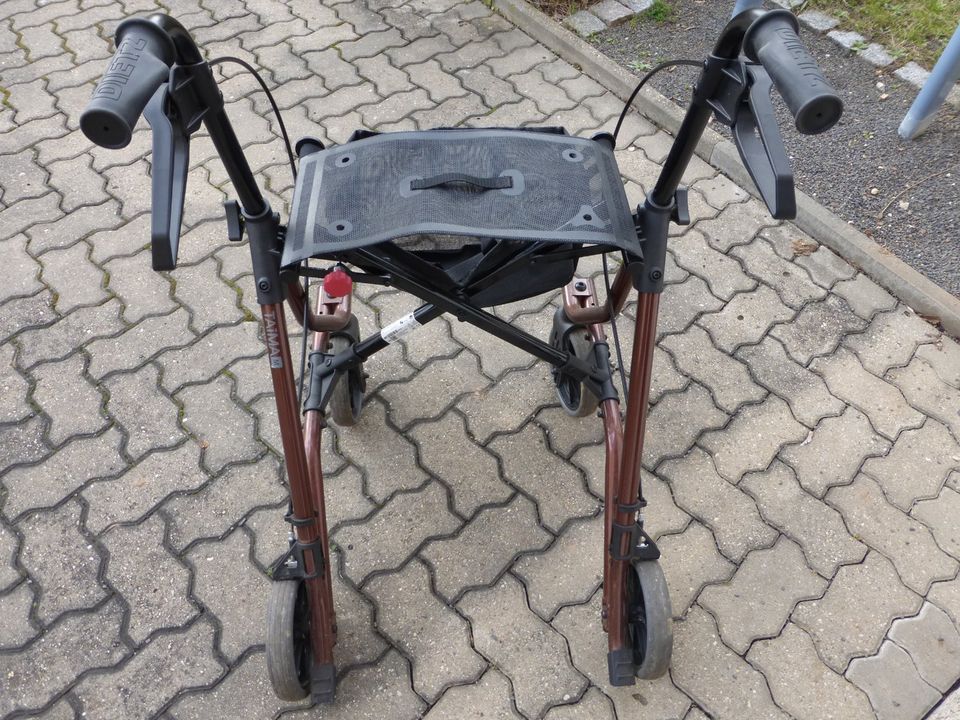 Dietz faltbarer Rollator Taima M 1 Jahr alt sehr gut erhalten in Ronneburg