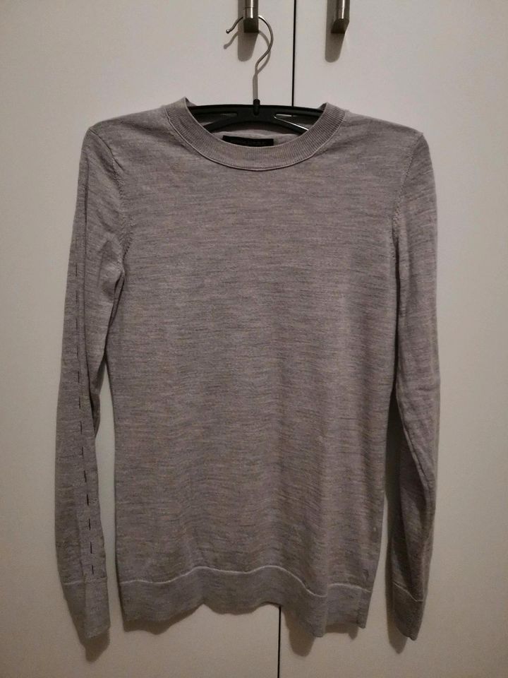 BANANA REPUBLIC Pullover 100% Merinowolle, Gr. XS in München