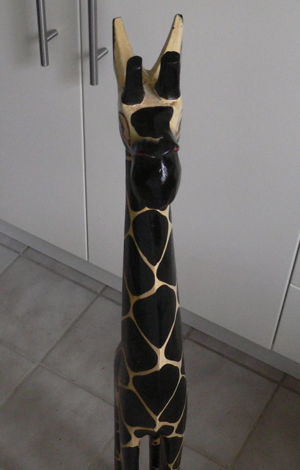 Deko GIRAFFE Holz farbig 100cm Afrika Dekoration 10,- in Berlin