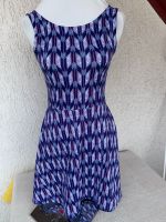 H&M-Kleid Größe: 36 Farbe: blau/weiß/orange Gesamt-Länge: 81 cm Hessen - Calden Vorschau