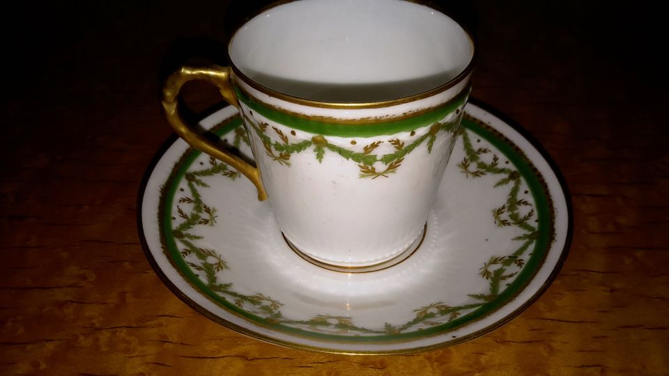 Limoges France Moccatasse Espressotasse handbemalt Jugendstil in Thannhausen